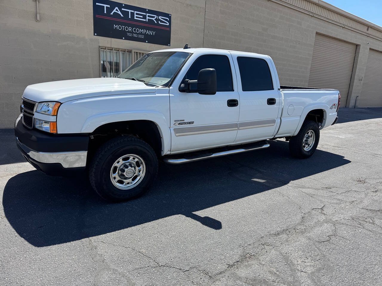 Used 2007 Chevrolet Silverado 2500 LT w/ Heavy-Duty Power Package AWD/4WD image 5