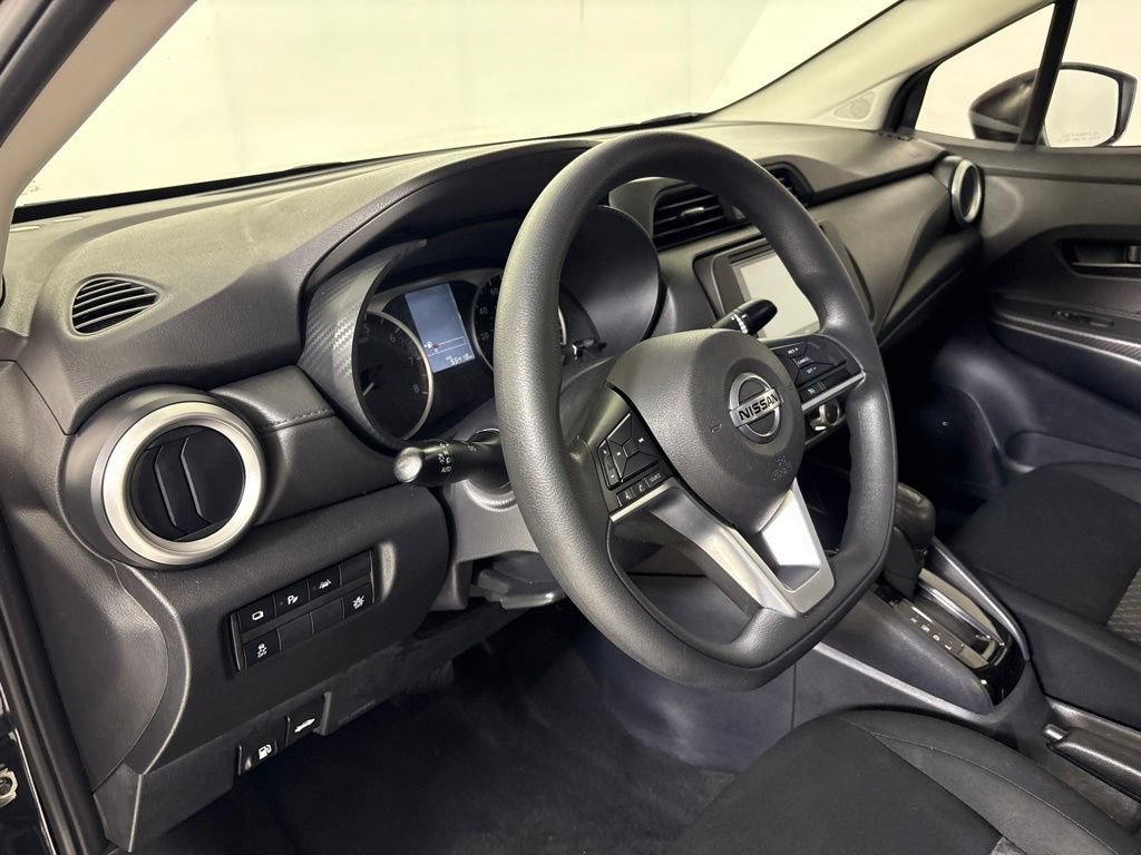 Used 2021 Nissan Versa S FWD image 16