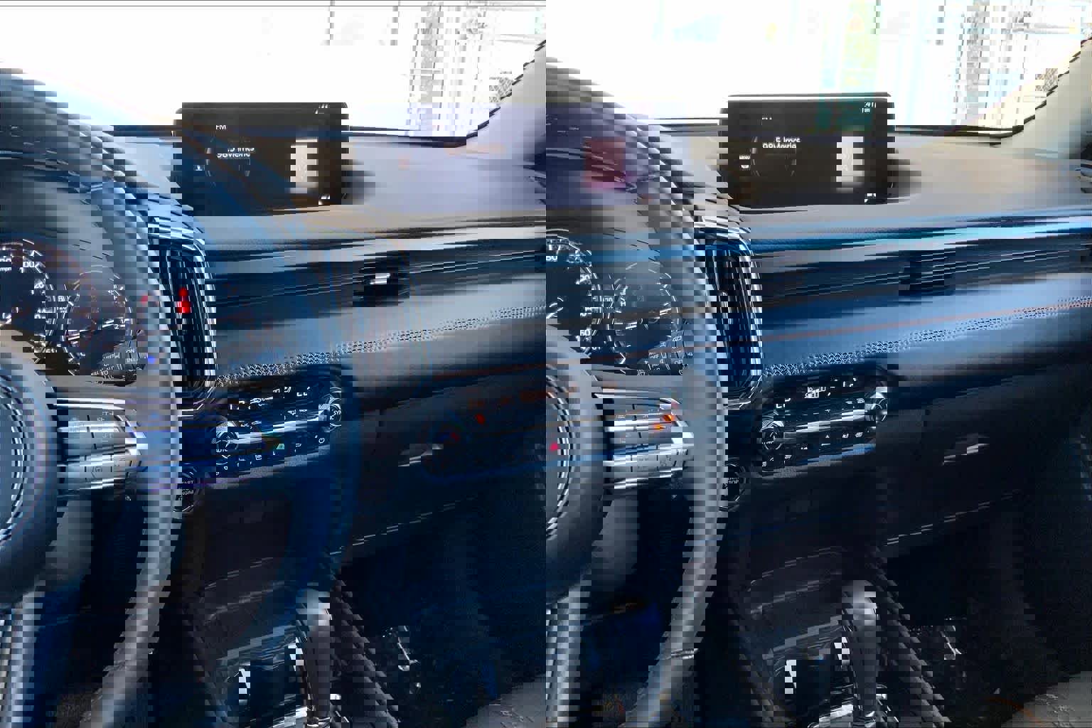 Used 2024 MAZDA CX-50 2.5 Turbo w/ Cargo Package image 6