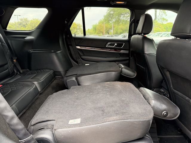 Used 2018 Ford Explorer Platinum image 19