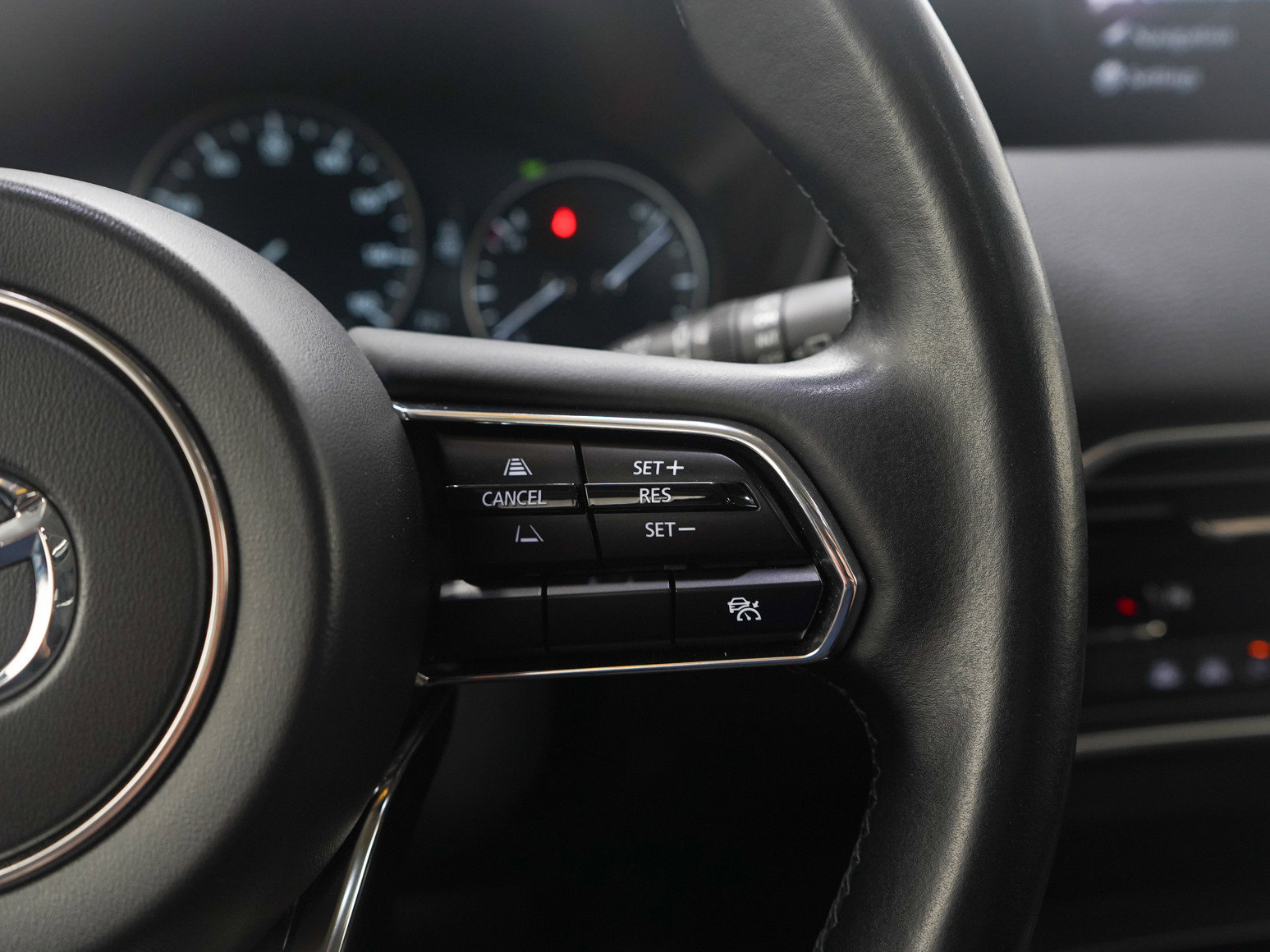 Certified 2024 MAZDA CX-90 3.3 Turbo w/ Preferred Plus image 27