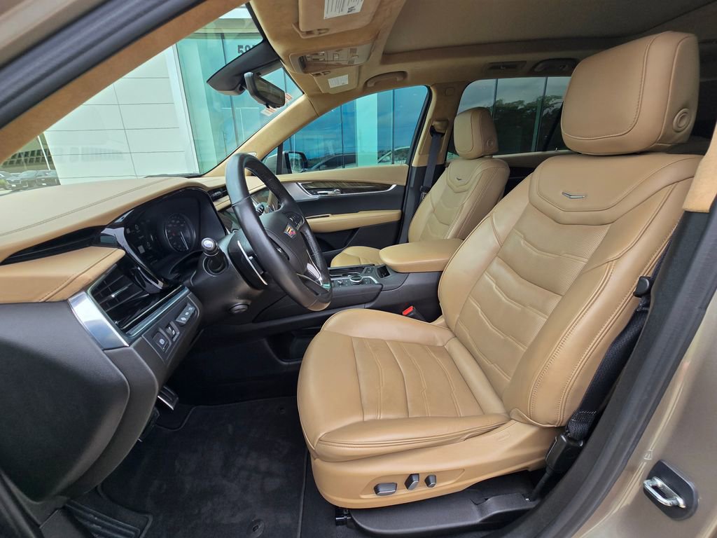 Used 2023 Cadillac XT6 Sport w/ Platinum Package AWD/4WD image 10