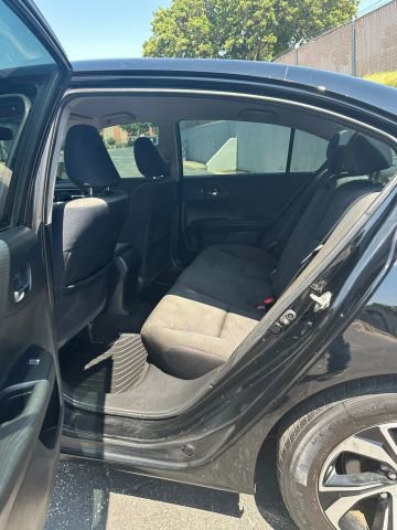 Used 2017 Honda Accord LX image 10