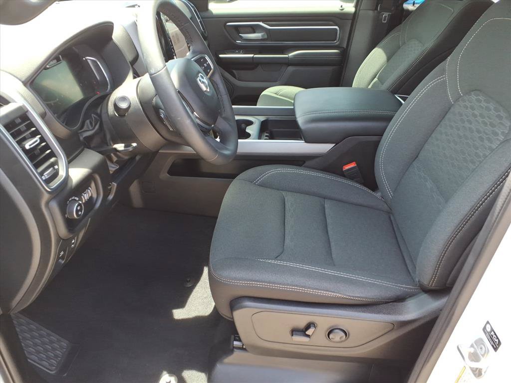 Used 2025 RAM 1500 Big Horn AWD/4WD image 12