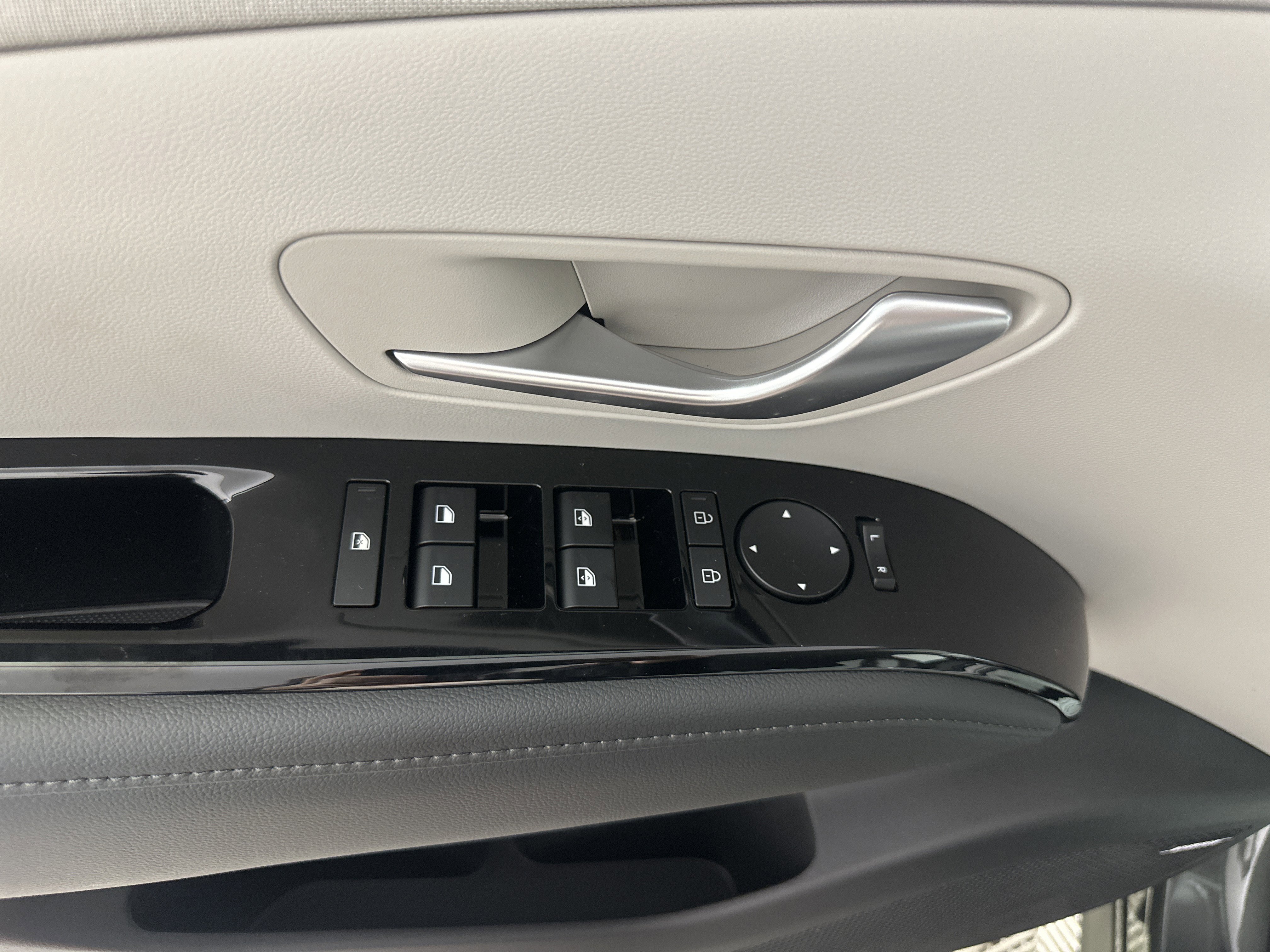 New 2026 Hyundai Tucson Limited AWD/4WD image 11