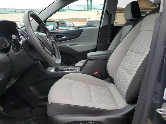 Used 2021 Chevrolet Equinox LS w/ LPO, Blackout Package AWD/4WD image 18