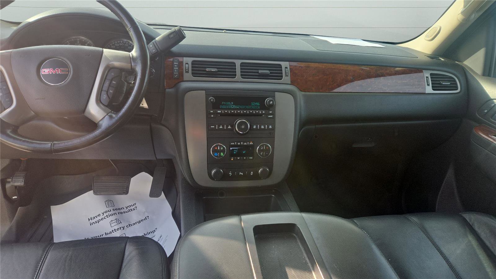 Used 2012 GMC Yukon SLT w/ Regional Value Package image 11