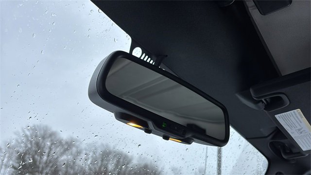 Used 2014 Jeep Wrangler Unlimited Sahara w/ Connectivity Group image 18