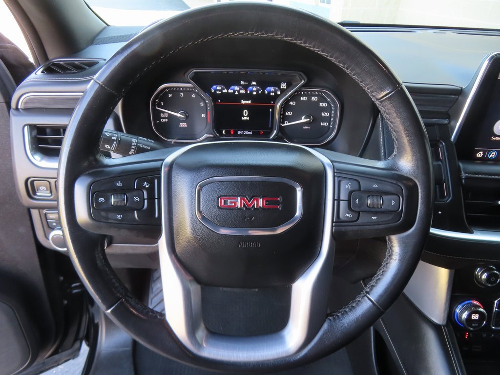 Used 2021 GMC Yukon XL SLT image 4