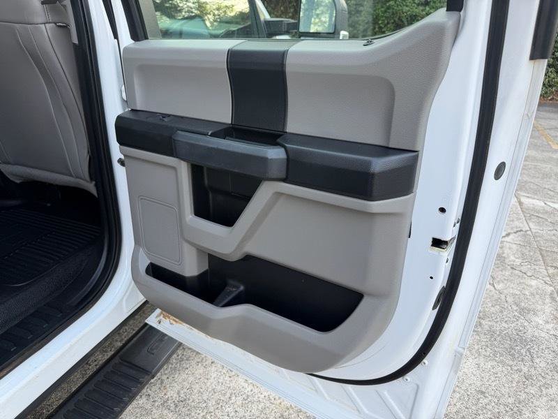 Used 2018 Ford F450 XL w/ Power Equipment Group image 27