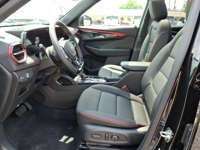 New 2026 Chevrolet TrailBlazer RS w/ Convenience Package FWD image 12