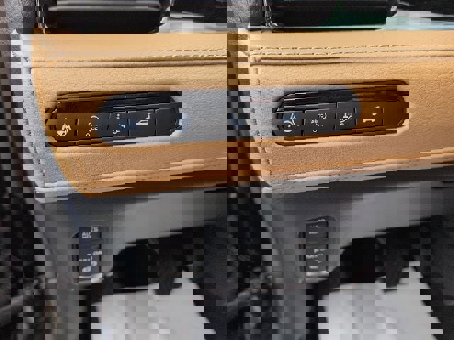 Used 2025 INFINITI QX80 Luxe AWD/4WD image 19