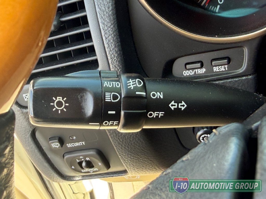Used 2005 Lexus SC 430 Convertible w/ Preferred Accessory Pkg RWD image 30