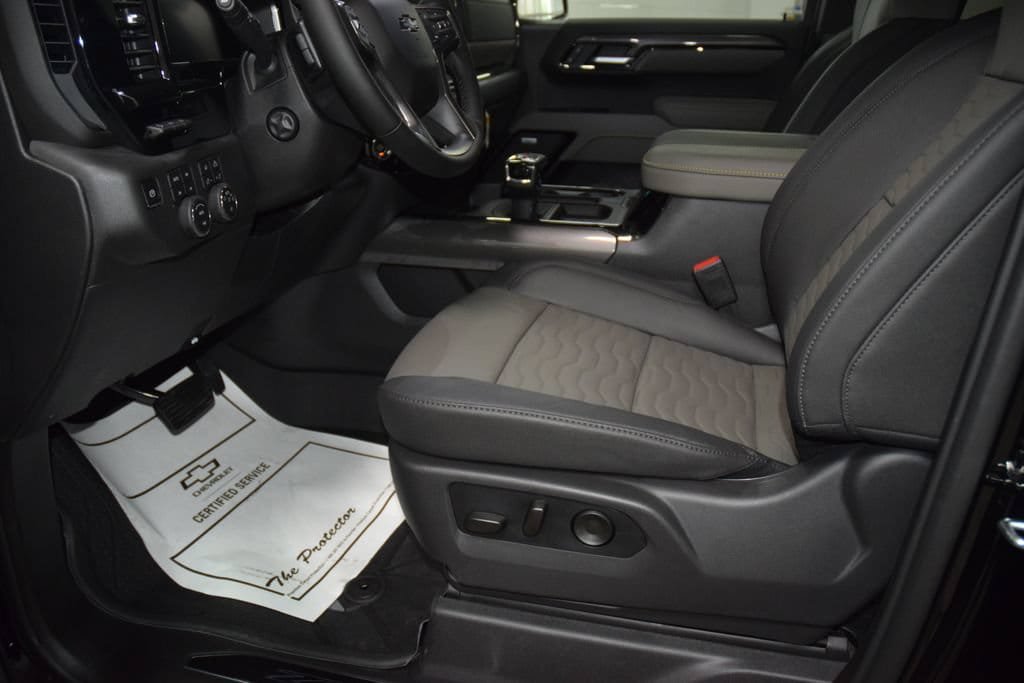 New 2026 Chevrolet Silverado 1500 ZR2 AWD/4WD image 44
