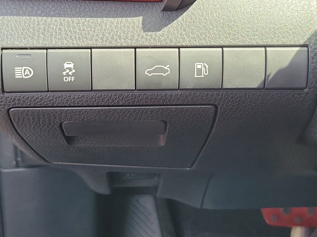 Used 2018 Toyota Camry XSE w/ Protection Package (Q1) image 18