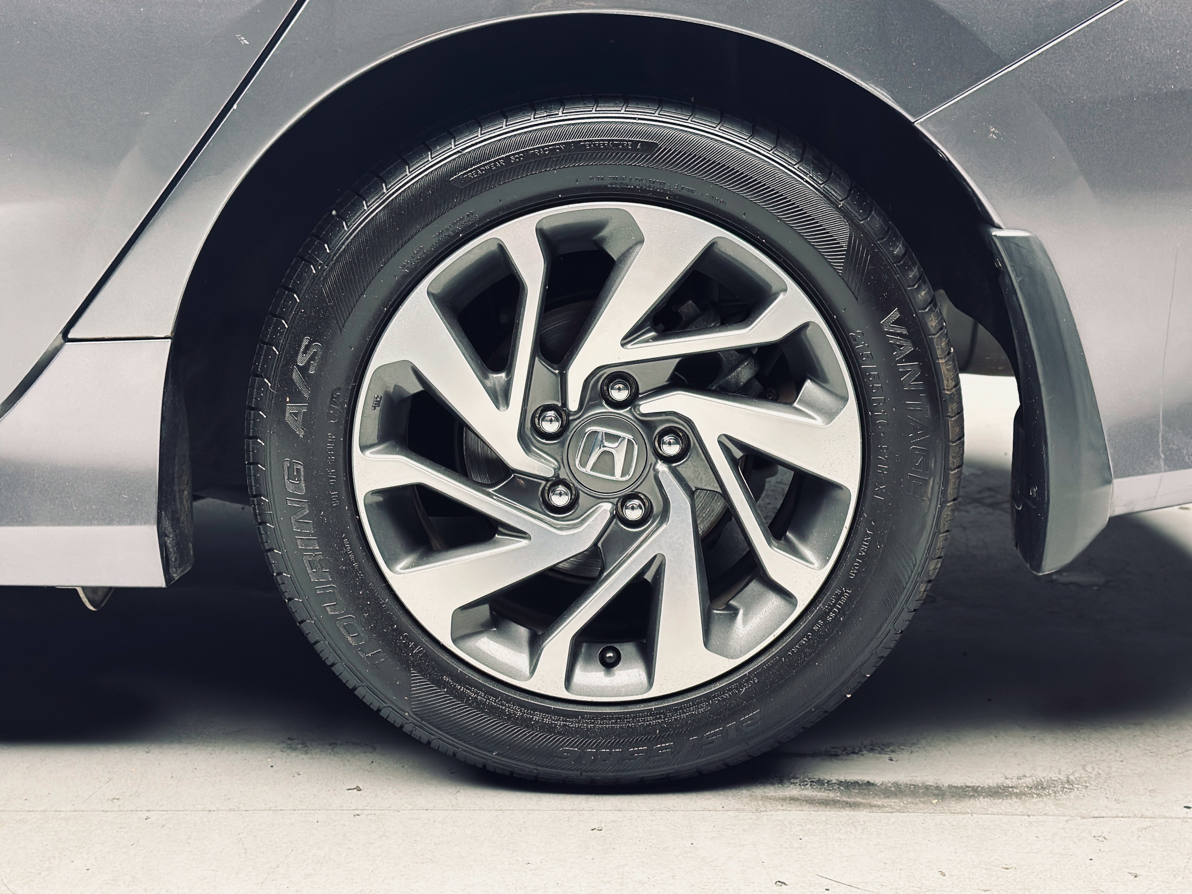 Used 2016 Honda Civic EX image 34