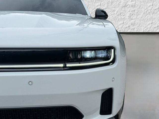 Used 2024 Dodge Charger Daytona Scat Pack w/ Plus Group AWD/4WD image 9