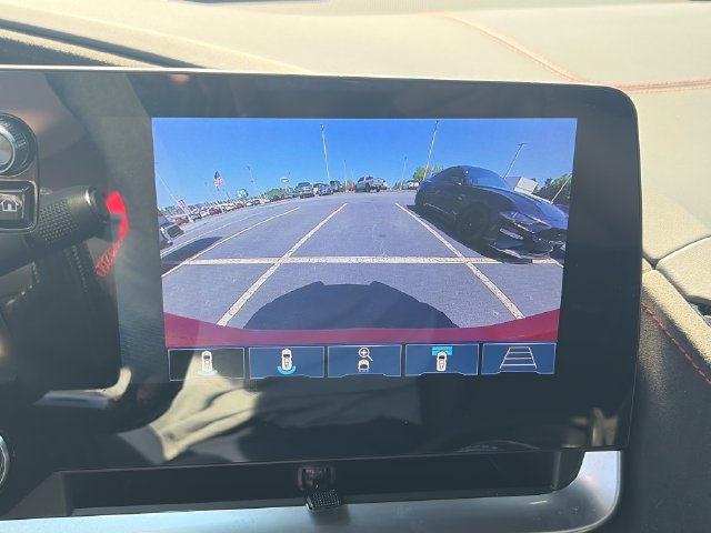 Used 2025 Chevrolet Corvette Z06 RWD image 19