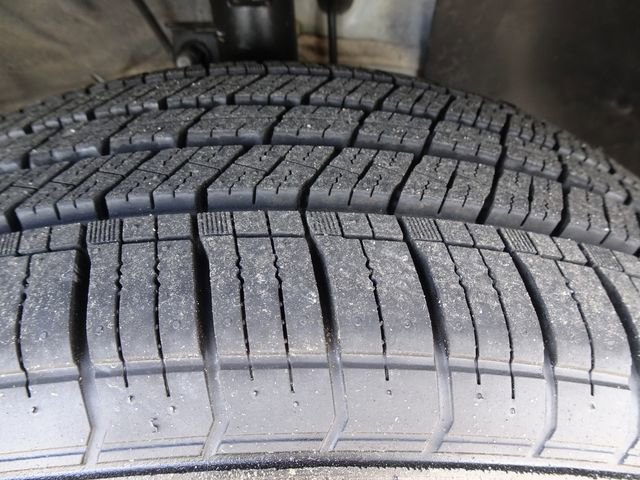 Used 2023 Hyundai Kona SE image 29