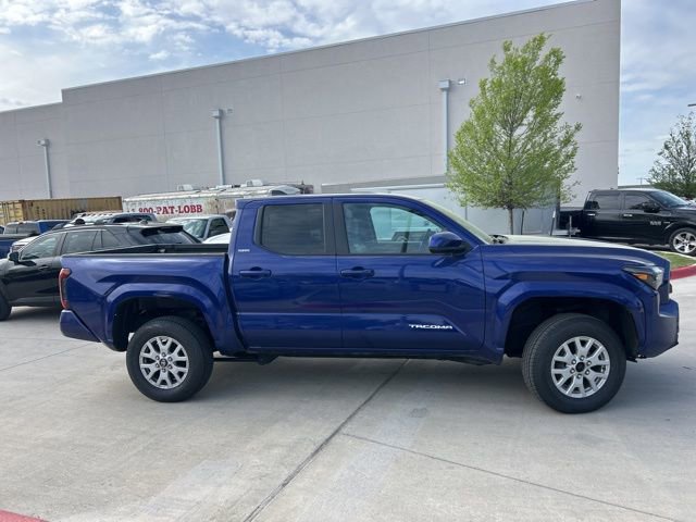 Used 2024 Toyota Tacoma SR5 image 2