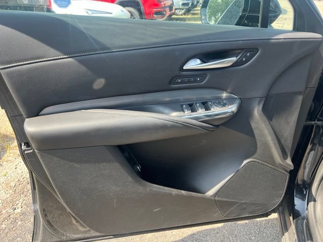 Used 2024 Cadillac XT4 Premium Luxury AWD/4WD image 15