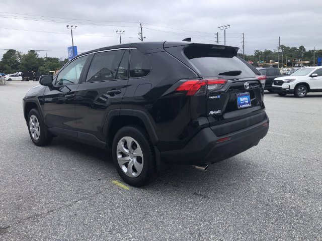 Used 2025 Toyota RAV4 LE FWD image 6