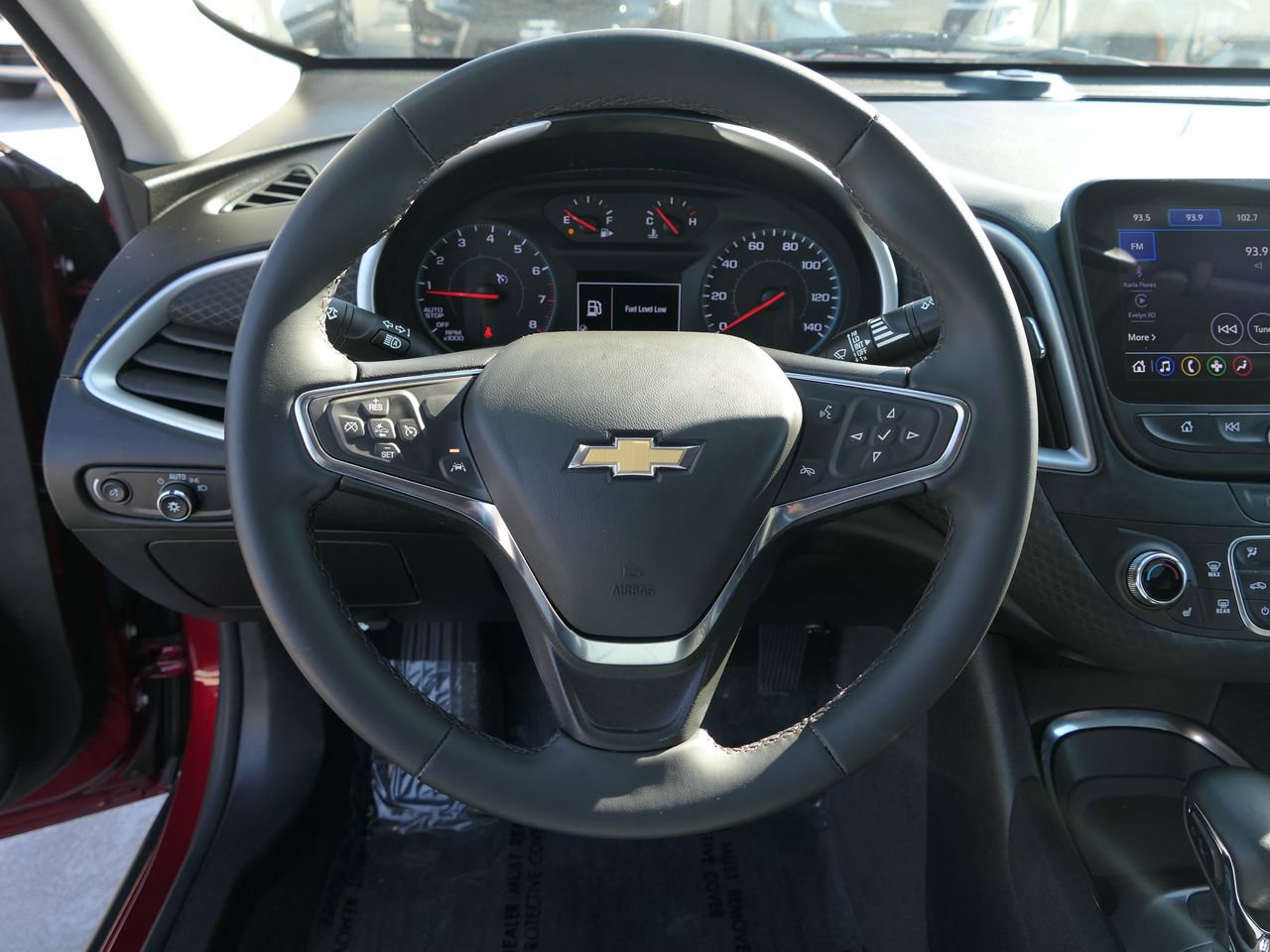 Used 2023 Chevrolet Malibu LT w/ Sport Edition image 18