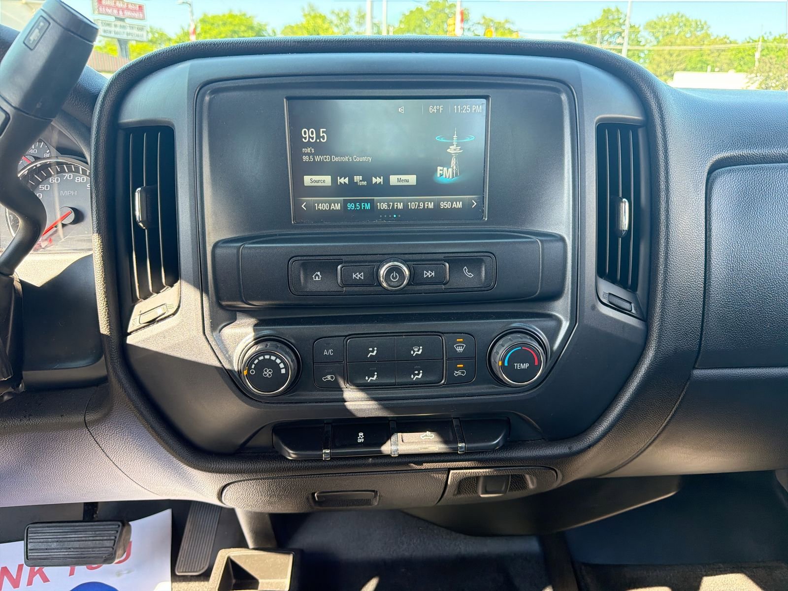 Used 2018 Chevrolet Silverado 1500 W/T AWD/4WD image 31