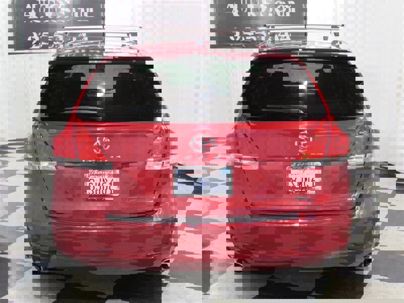 Used 2011 Toyota Venza AWD w/ Convenience Pkg image 6