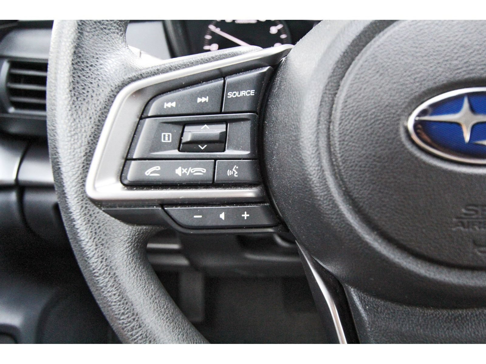 Certified 2025 Subaru Impreza 2.0i AWD/4WD image 15