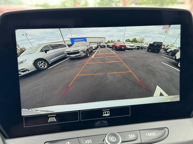 Used 2025 Chevrolet Blazer LT AWD/4WD image 21