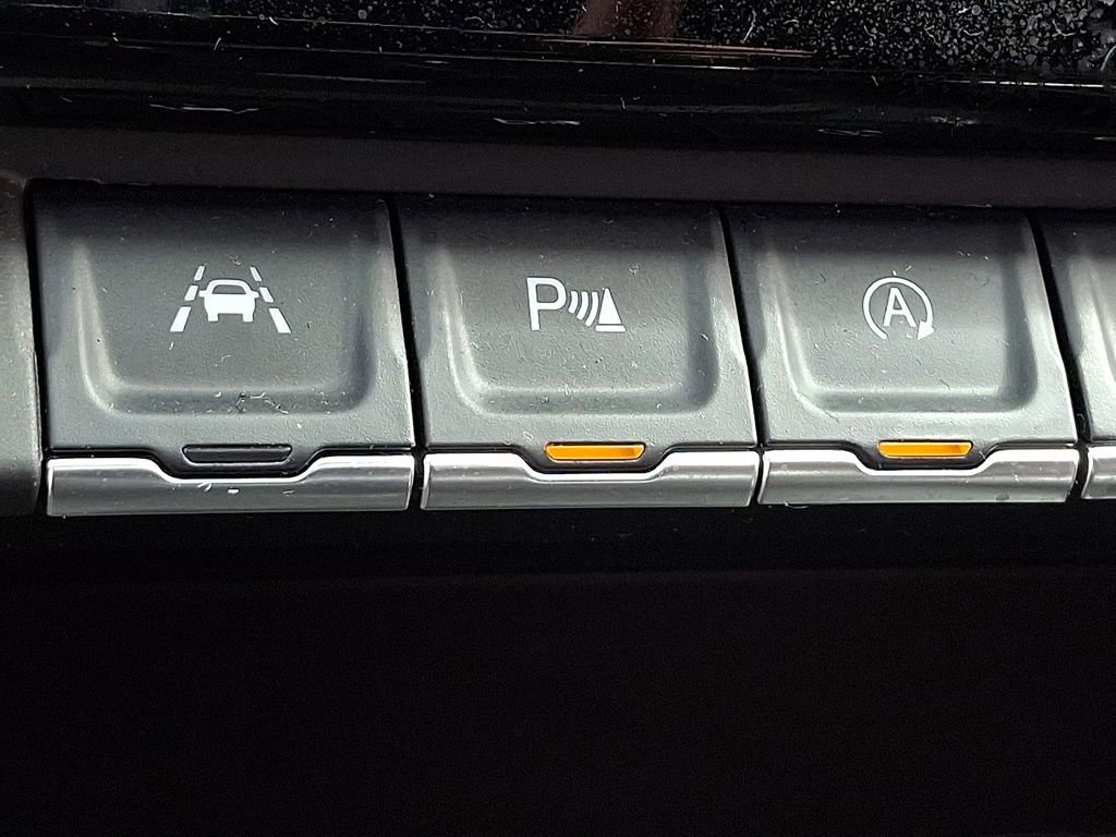 Used 2025 GMC Sierra 1500 Denali w/ Technology Package image 25