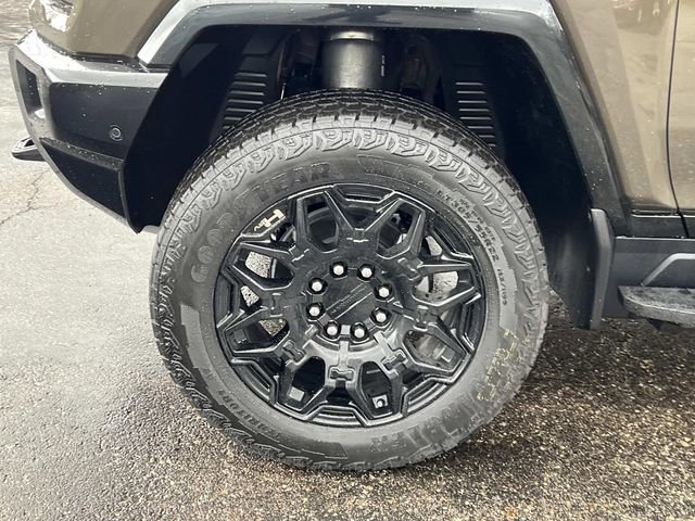 New 2026 GMC Hummer EV SUV AWD/4WD image 10
