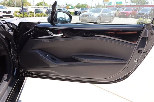 Used 2025 MAZDA MX-5 Miata RF Grand Touring image 26