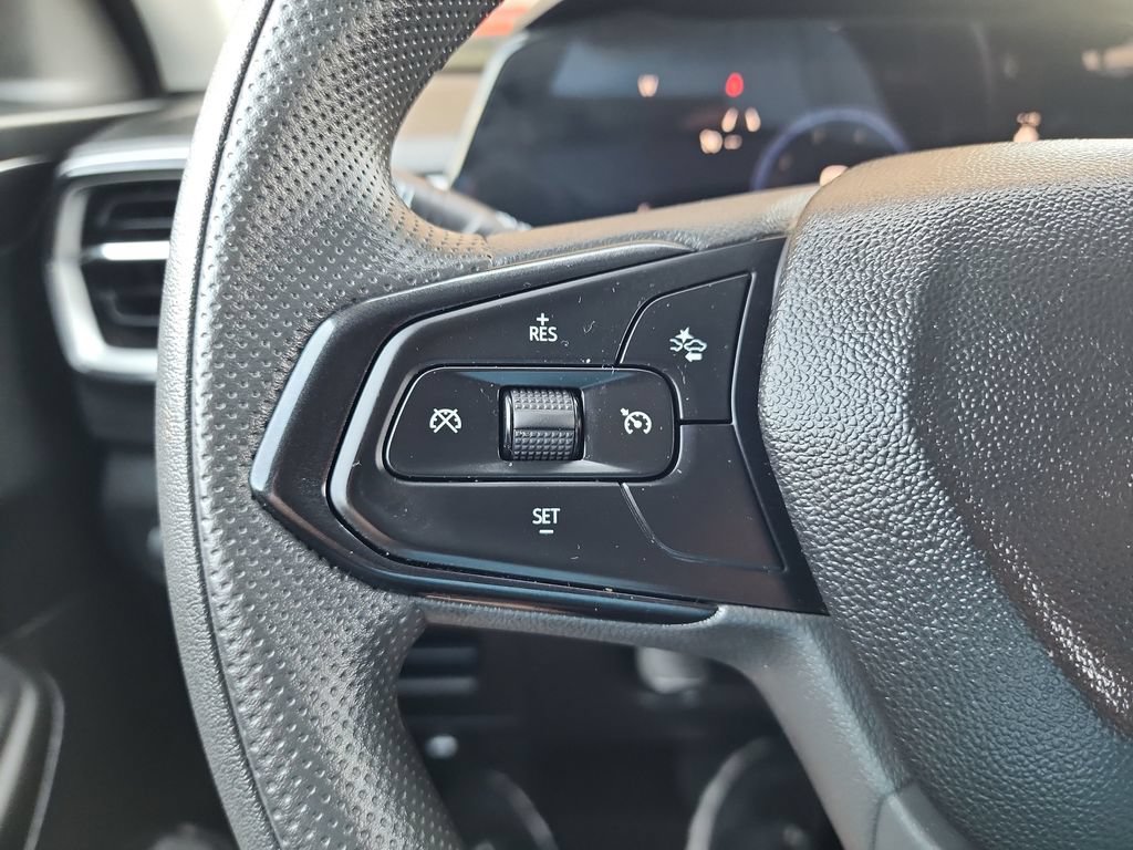Used 2025 Chevrolet TrailBlazer LT AWD/4WD image 22