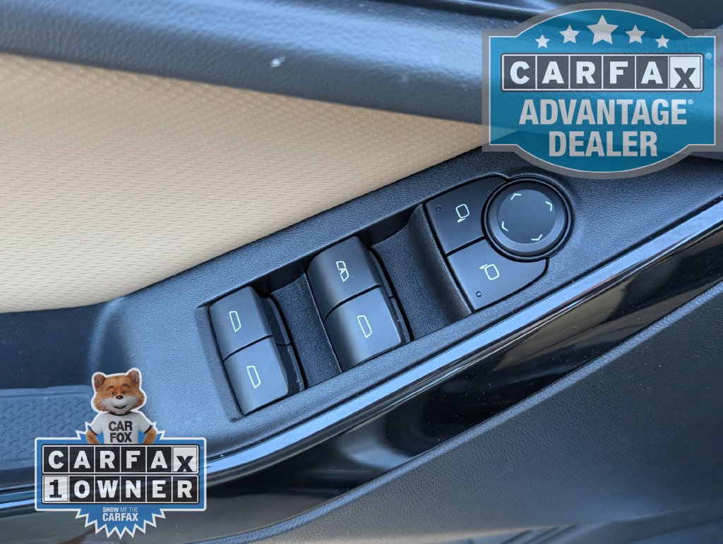 Used 2025 Chevrolet Equinox ACTIV w/ Safety and Technology Package AWD/4WD image 17