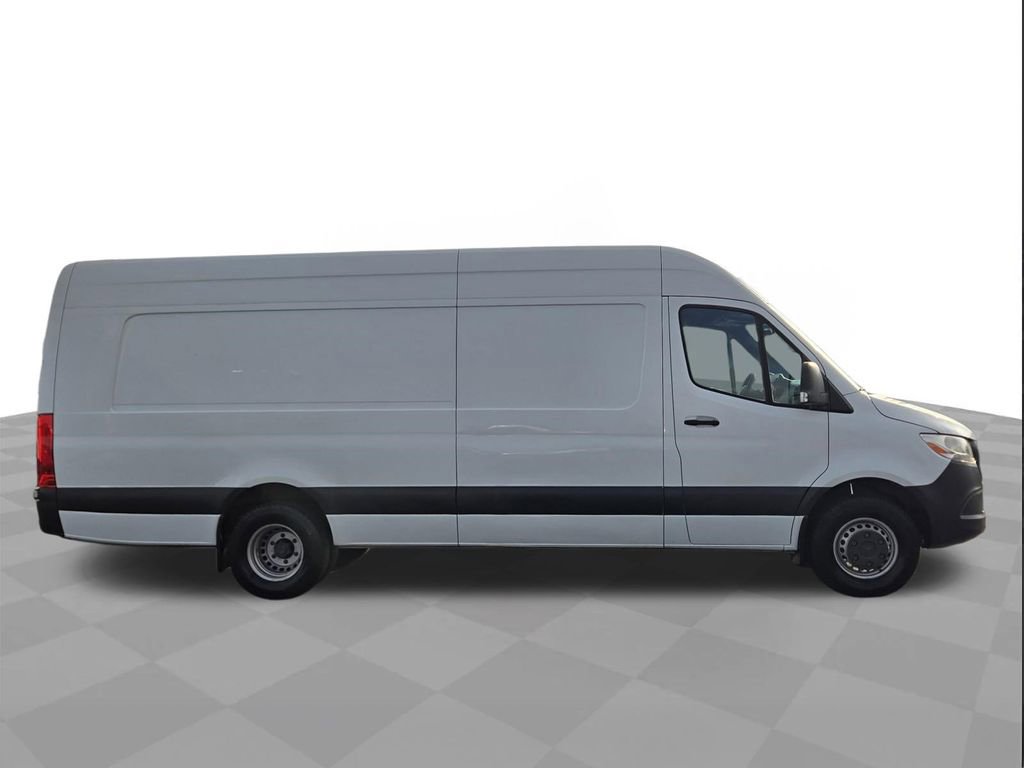 Used 2020 Mercedes-Benz Sprinter 3500 image 7