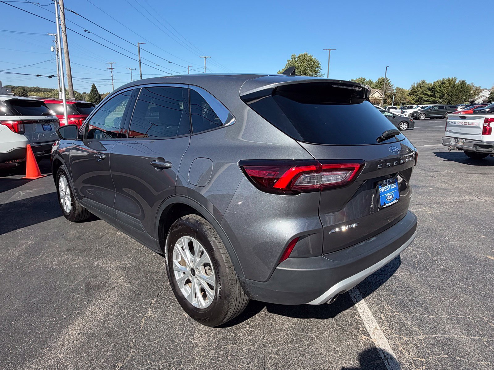 Used 2024 Ford Escape Active AWD/4WD image 4