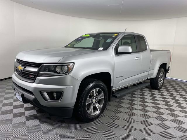 Used 2017 Chevrolet Colorado Z71 AWD/4WD image 4