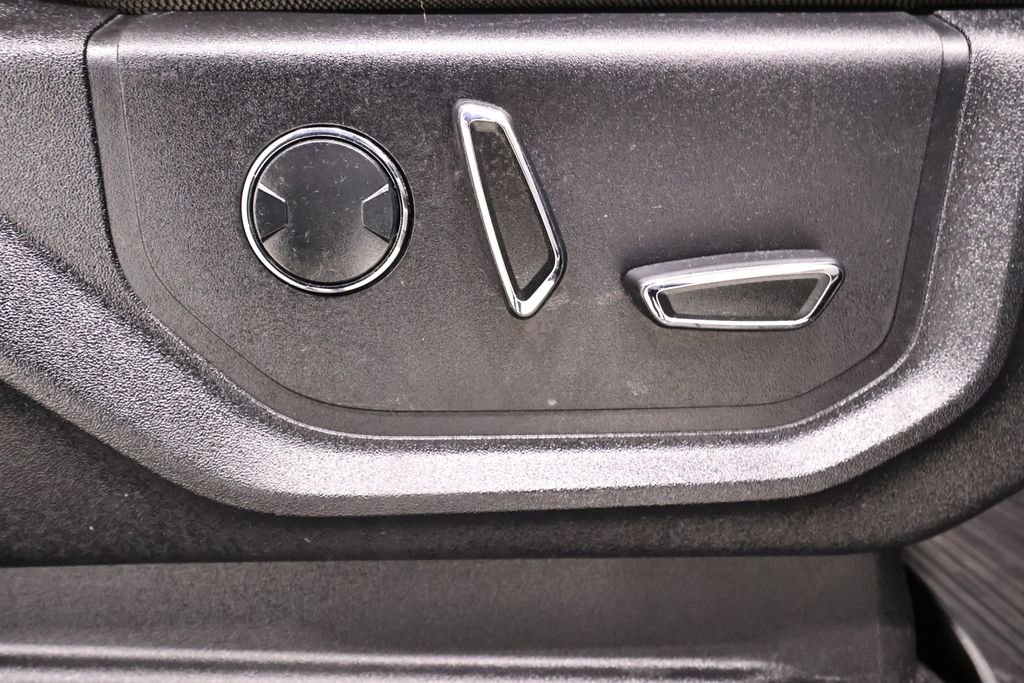 Used 2017 Ford F150 XLT w/ Equipment Group 302A Luxury image 20