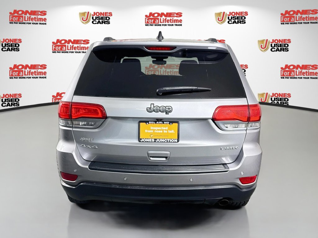 Used 2017 Jeep Grand Cherokee Laredo w/ Quick Order Package 23E AWD/4WD image 14
