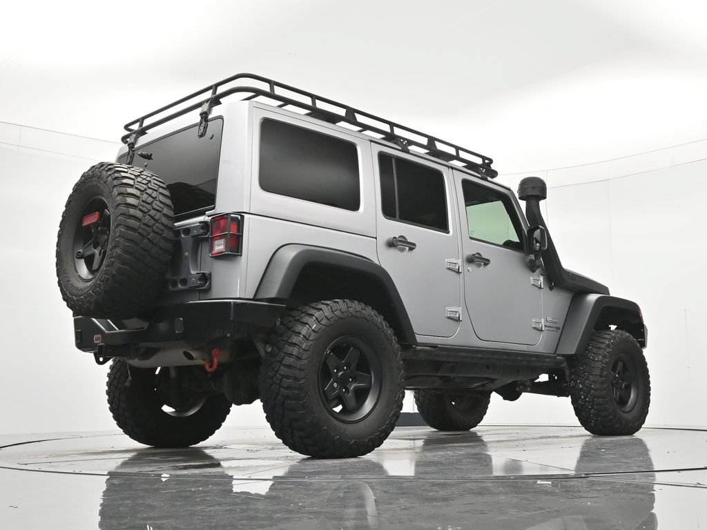 Used 2018 Jeep Wrangler Unlimited Rubicon AWD/4WD image 38