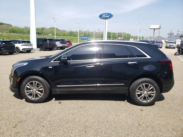 Used 2023 Cadillac XT5 Premium Luxury w/ LPO, Floor Liner Package AWD/4WD image 9