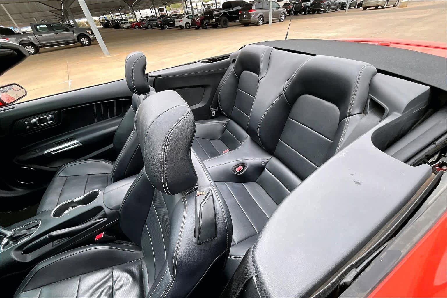Used 2016 Ford Mustang Premium RWD image 18