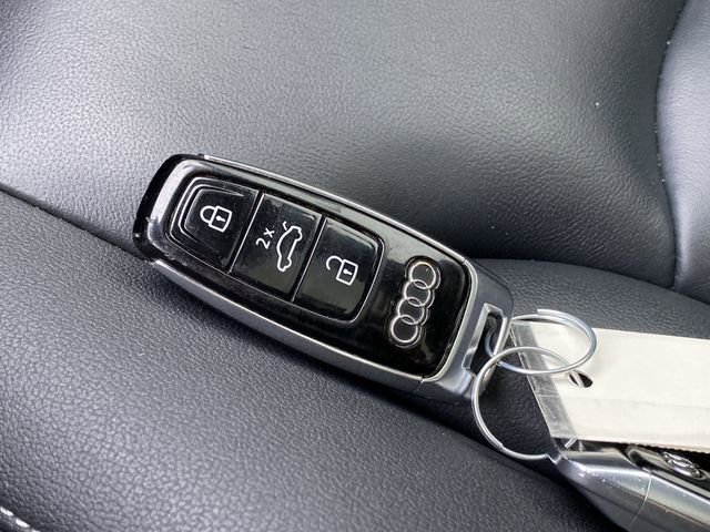 Used 2021 Audi Q8 Premium w/ Convenience Package image 29
