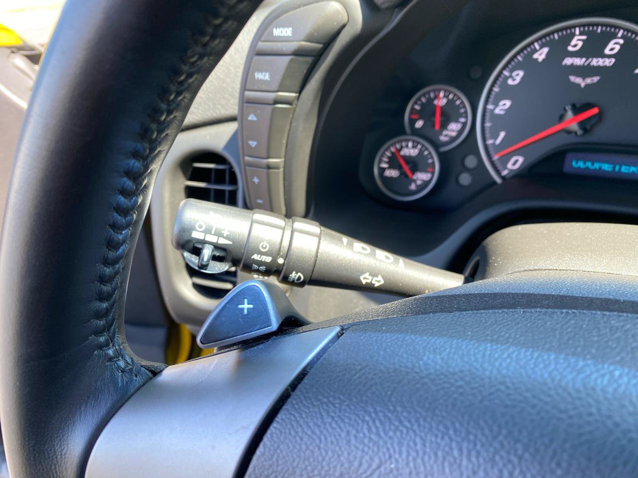 Used 2008 Chevrolet Corvette Coupe w/ Preferred Equipment Group RWD image 21