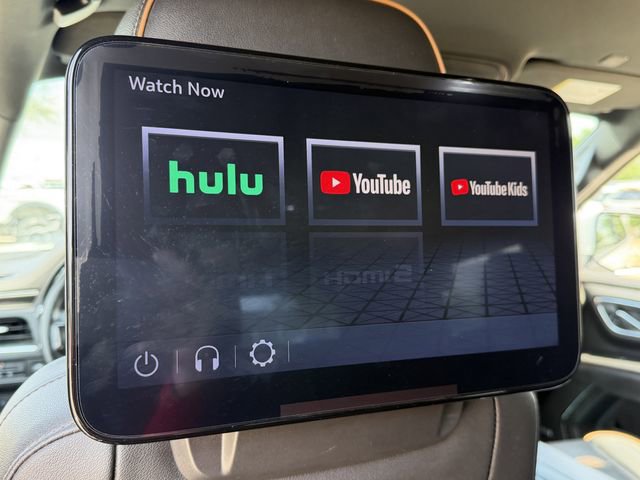 Used 2022 GMC Yukon AT4 image 31