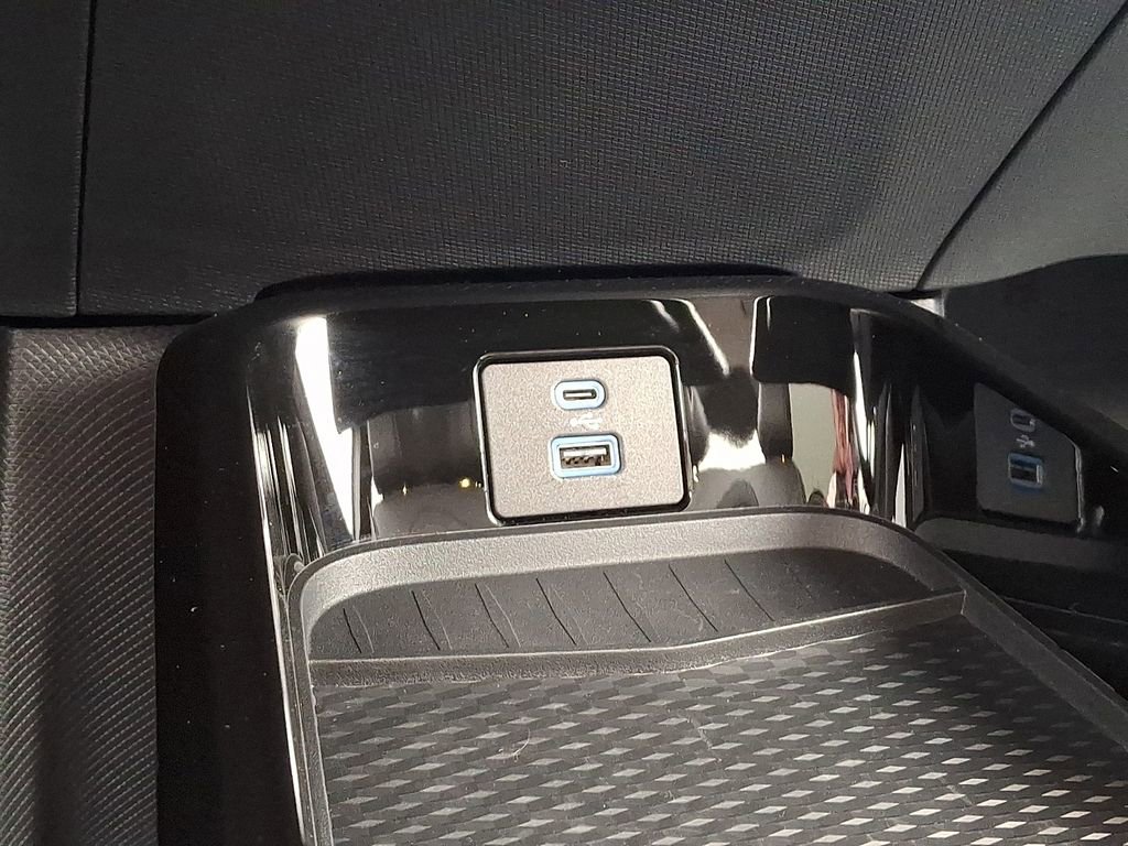 Used 2024 Ford Mustang Mach-E Premium image 24