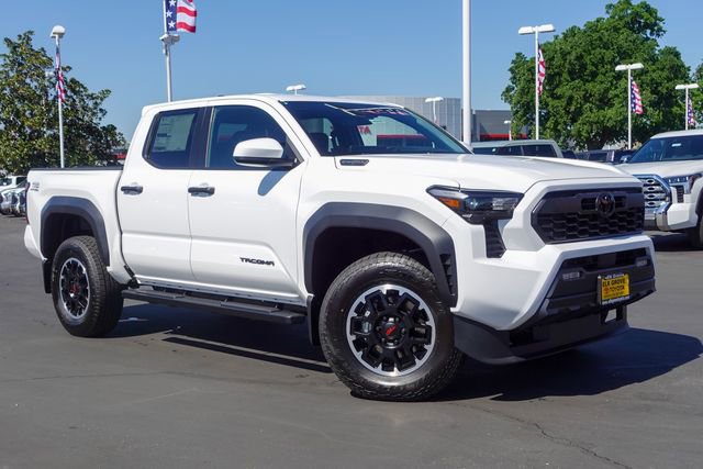 New 2026 Toyota Tacoma TRD Off-Road AWD/4WD image 6
