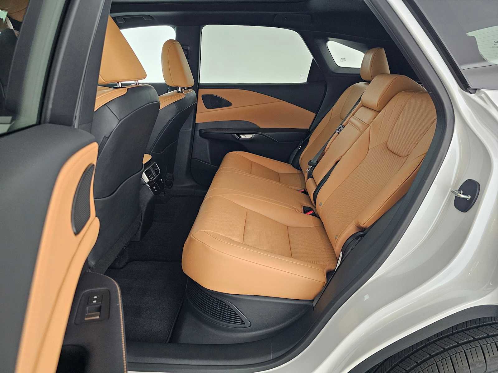 Certified 2026 Lexus RX 350 w/ Convenience Package image 16